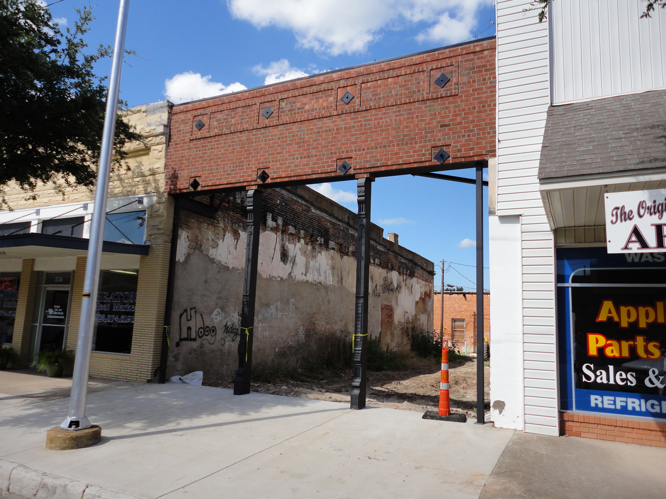 Beaton St Market Pocket Park